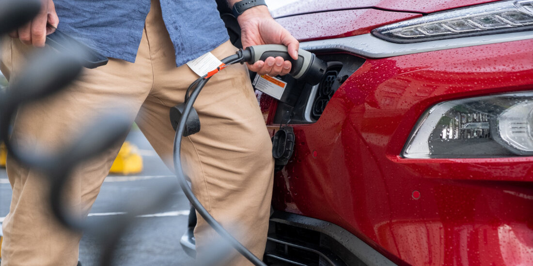 De leukste oneliners voor onze electrische auto rijdens De leukste oneliners voor onze electrische auto rijdens
