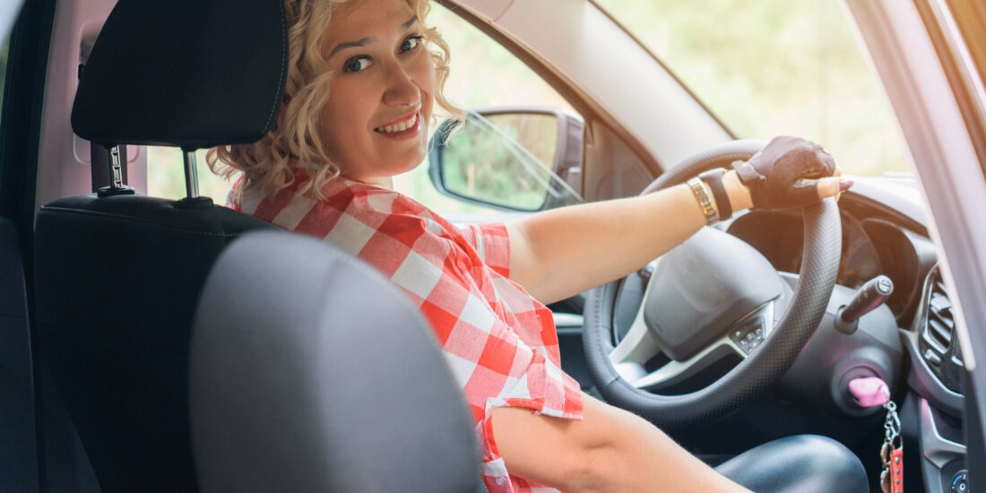 De leukste oneliners voor onze blonde auto rijders De leukste oneliners voor onze blonde auto rijders